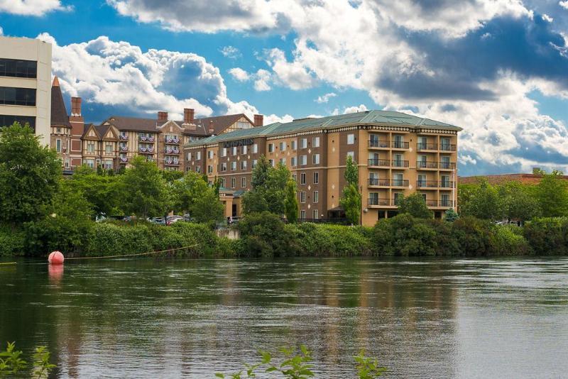 Oxford Suites Spokane Valley Exterior foto